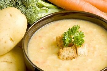 Milk soup with bread for gastritis