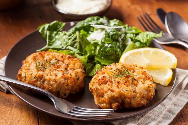 Fish cutlet is a healthy dish for people who want to lose 10 kg in a month